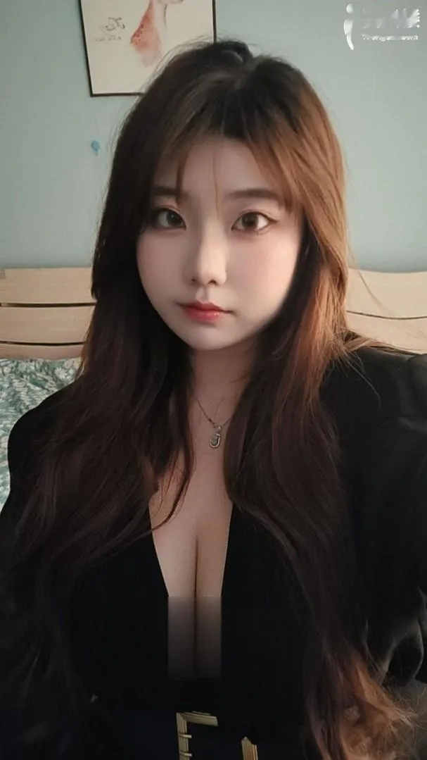 乖乖全身美白前凸后翘魔鬼身材