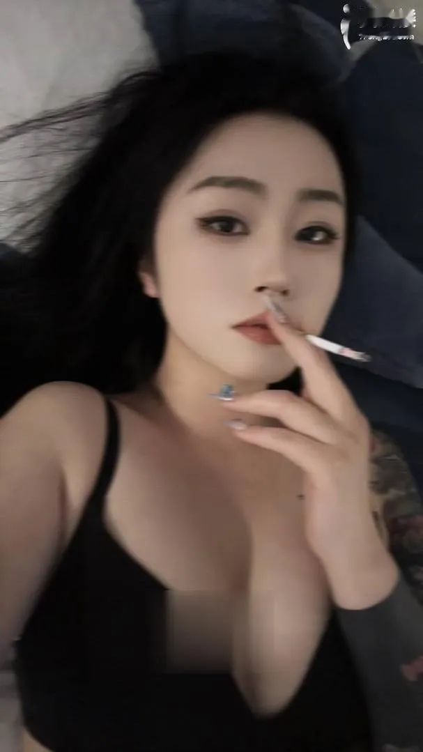 独立风骚的雯雯姐姐