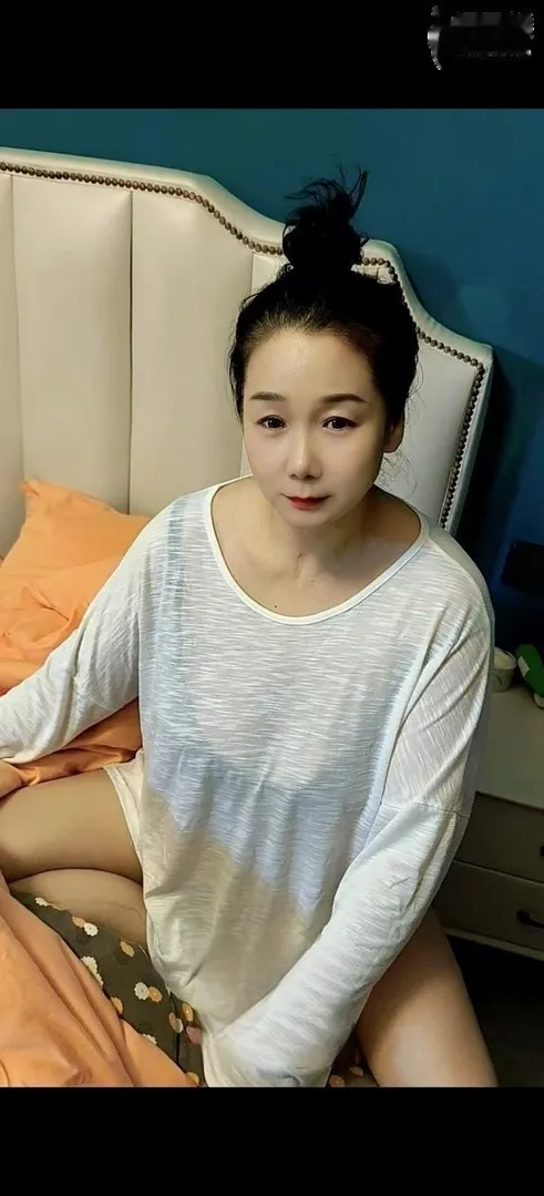 未来路大胸熟女