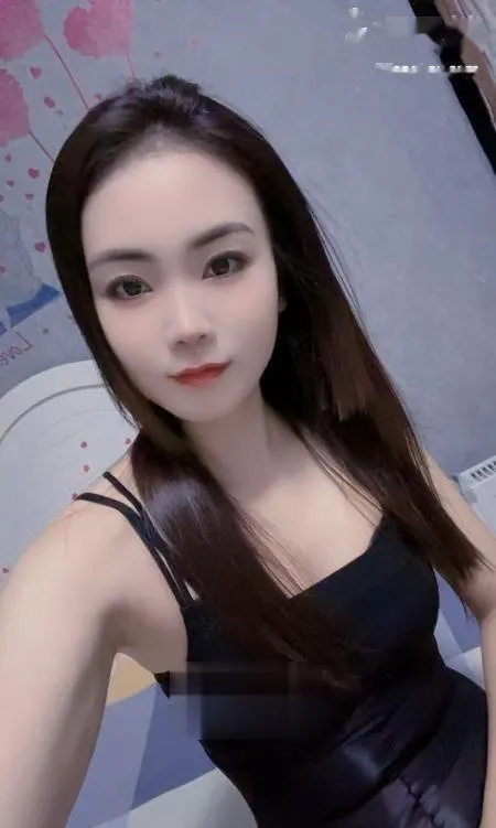 身材超好的小骚妇