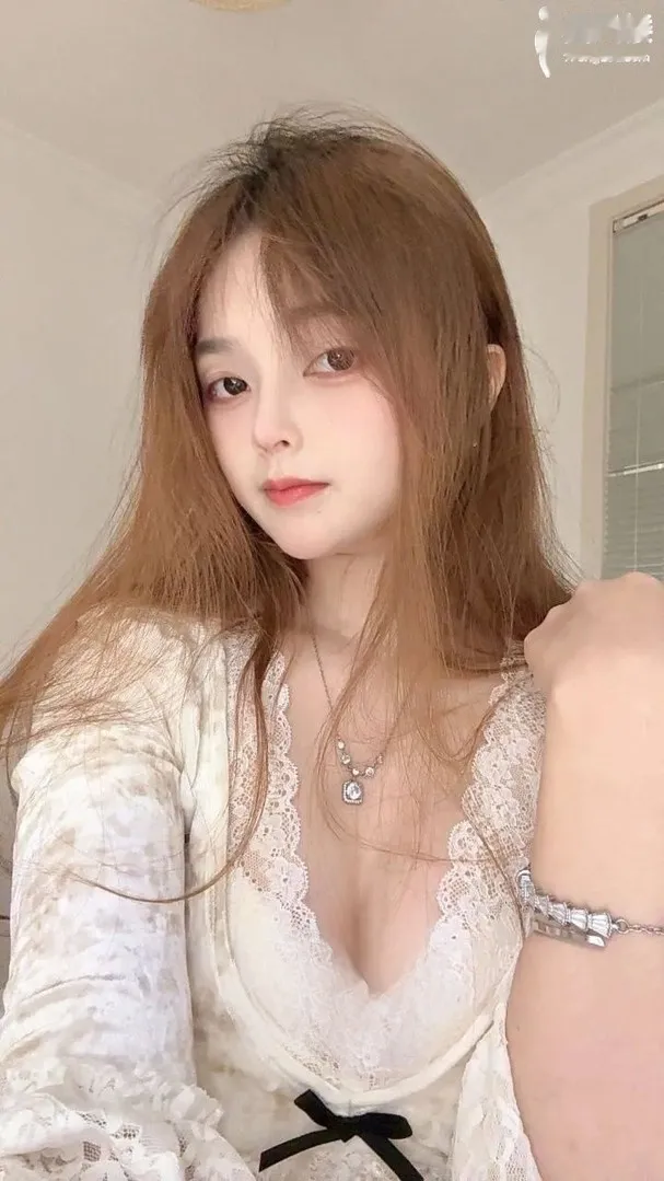 天宁性感小嫩妹