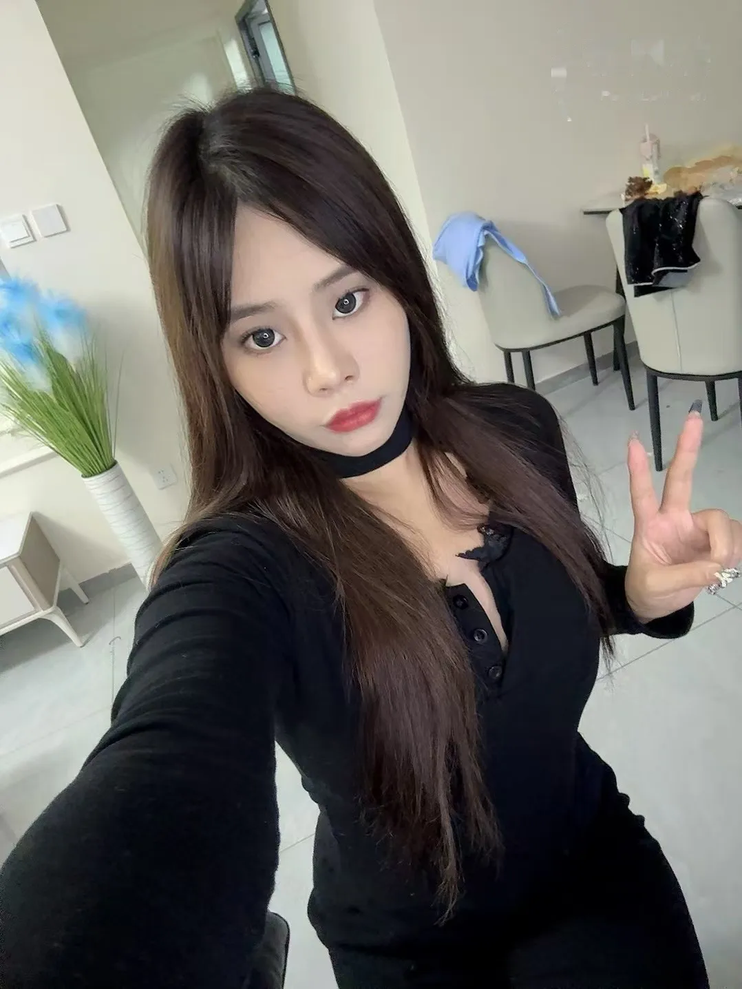 年轻妹子