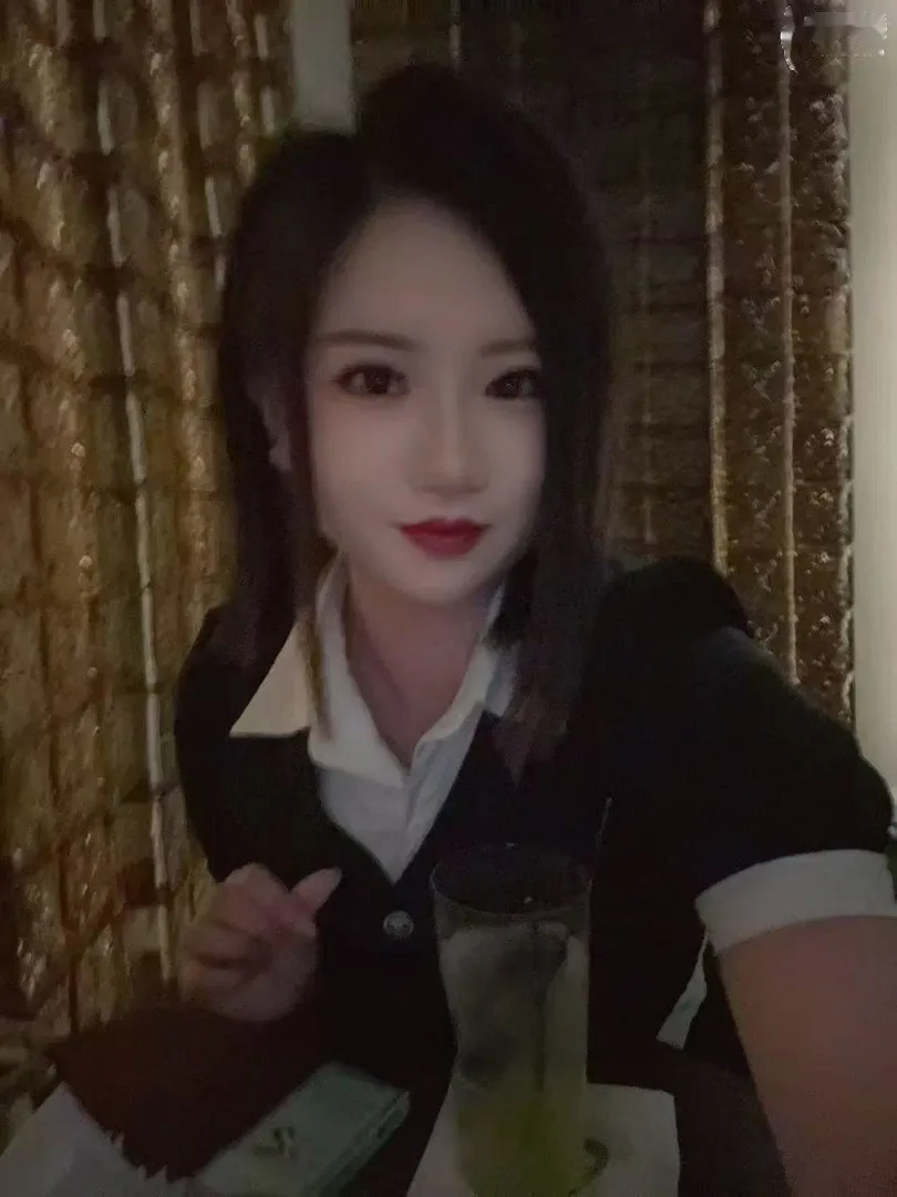 风骚狐媚绝顶榨汁姬