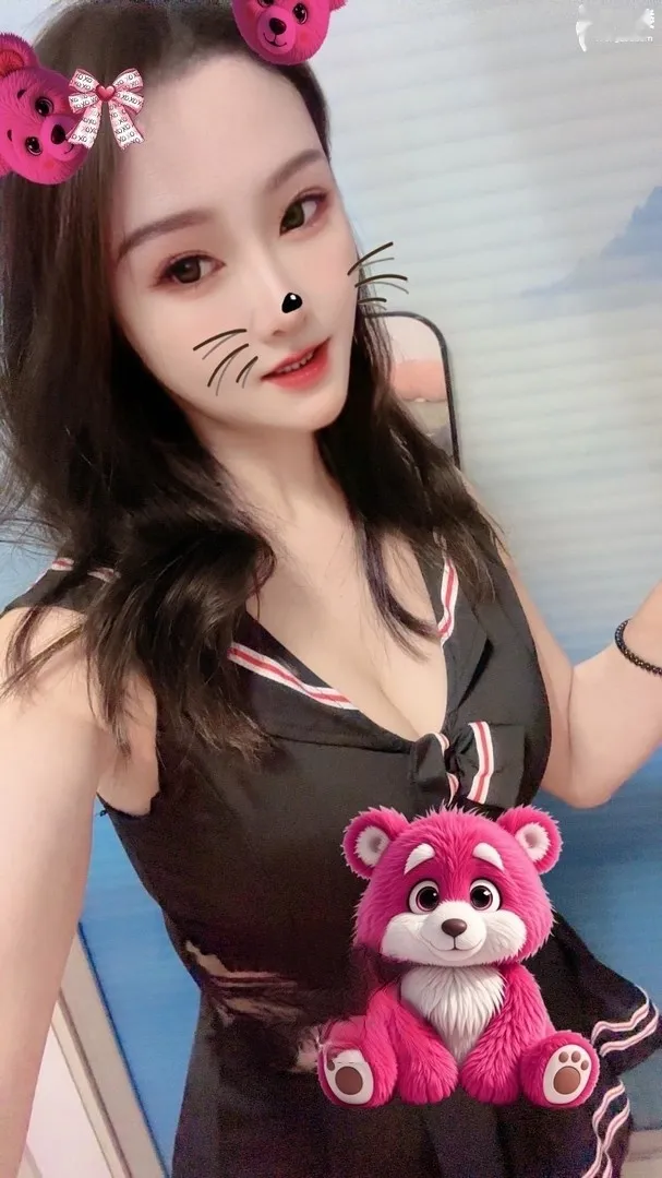 大屁股深喉毒龙少妇