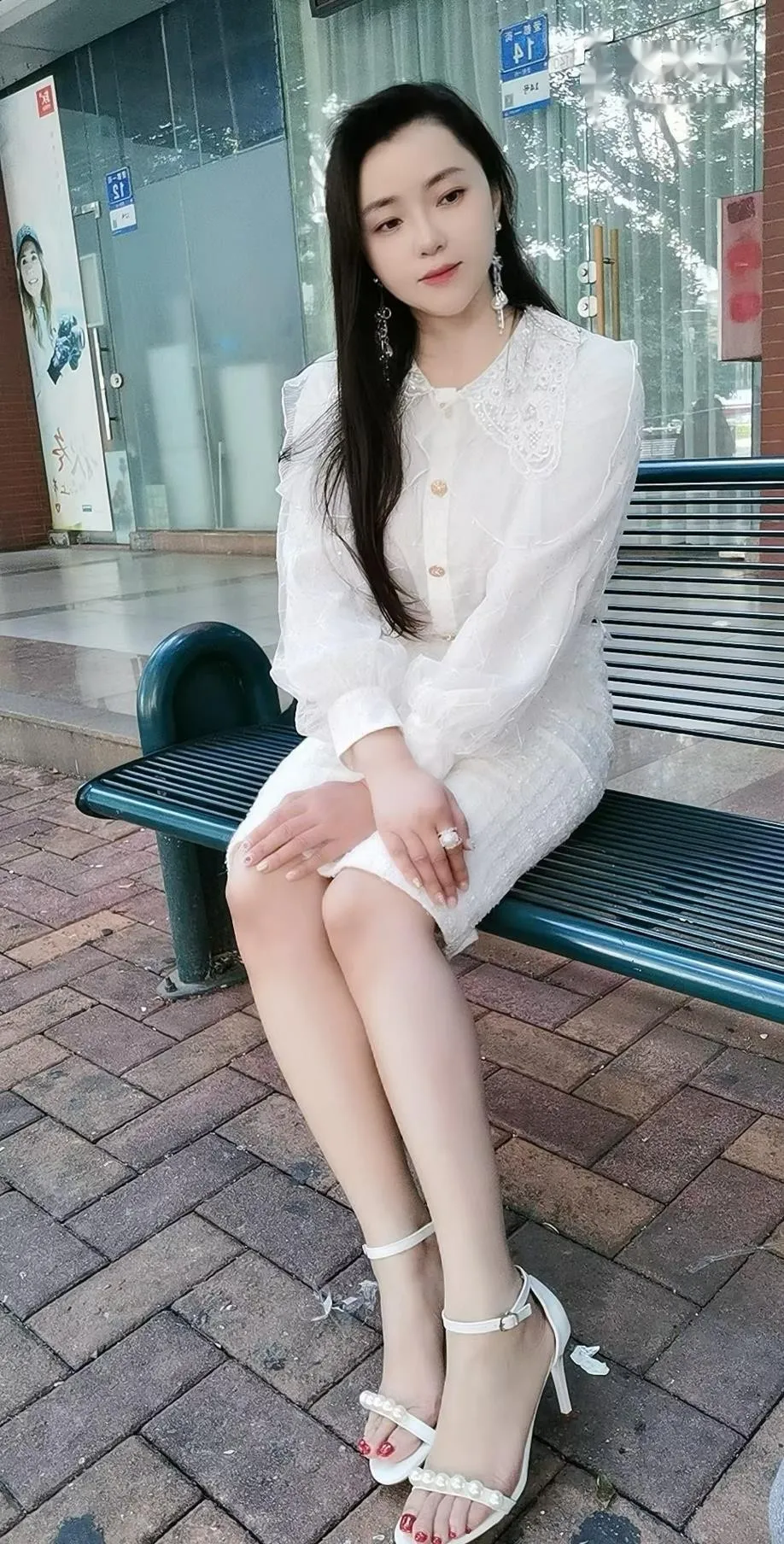 广州海珠区大胸贝贝