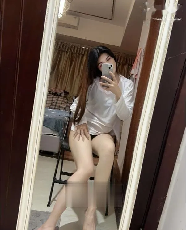 金华大胸老师雨欣