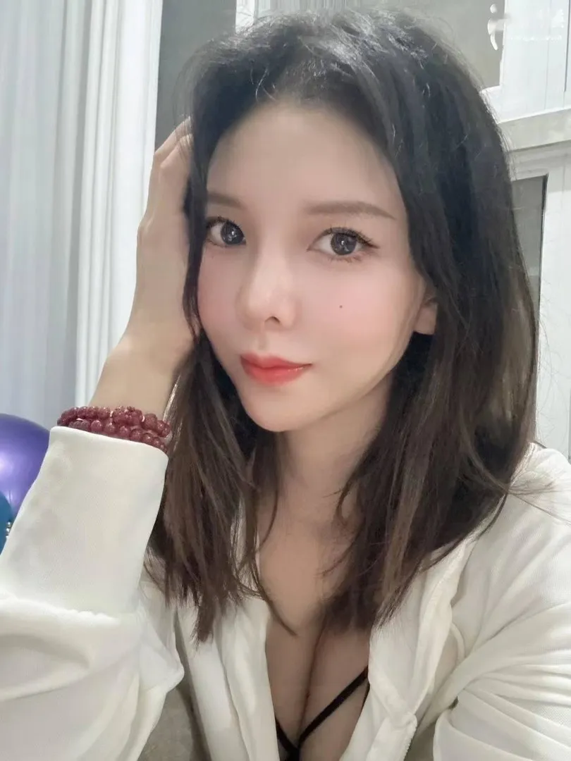 黑丝骚妹主动敏感