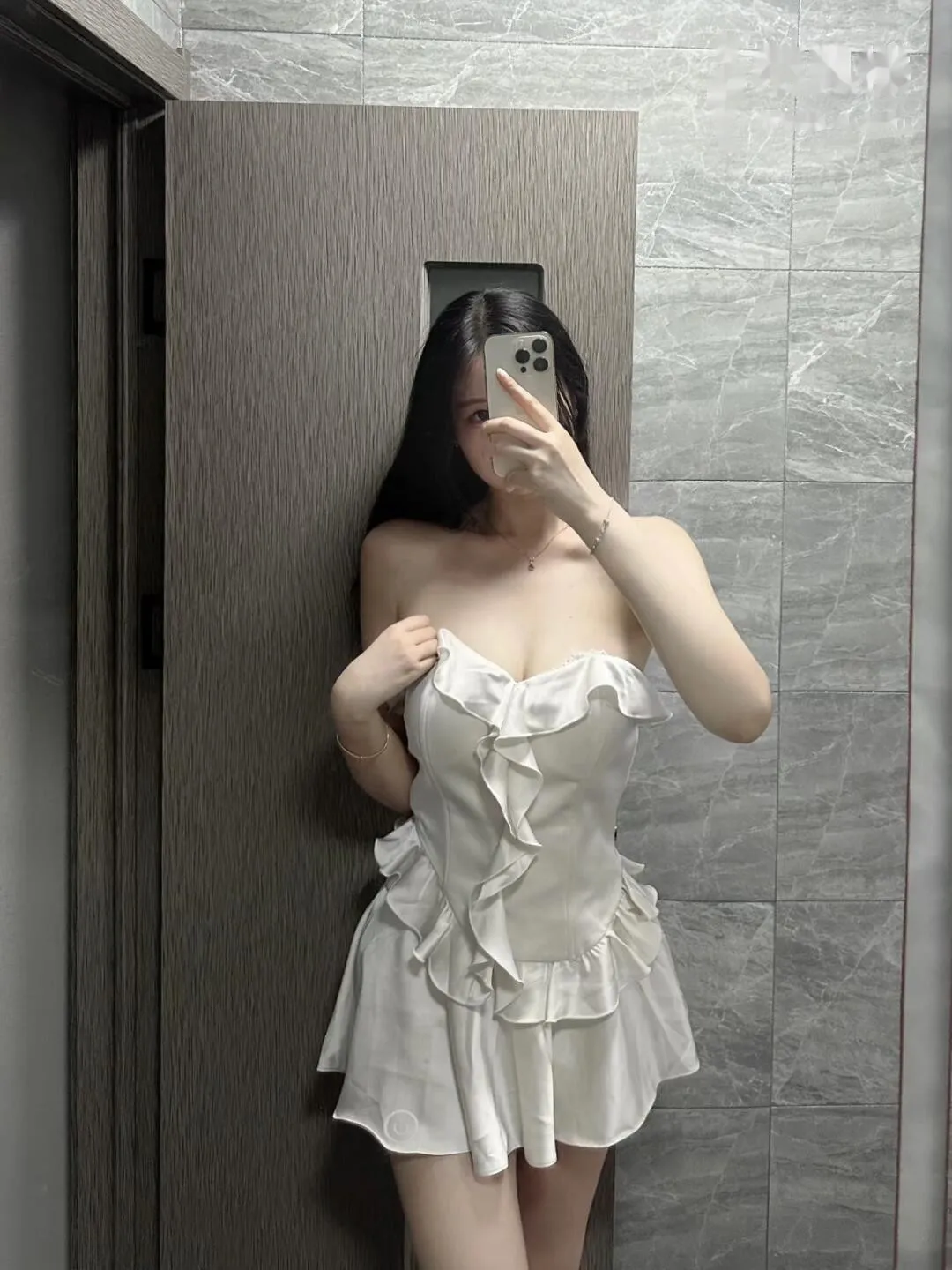武汉甜妹性感小白虎