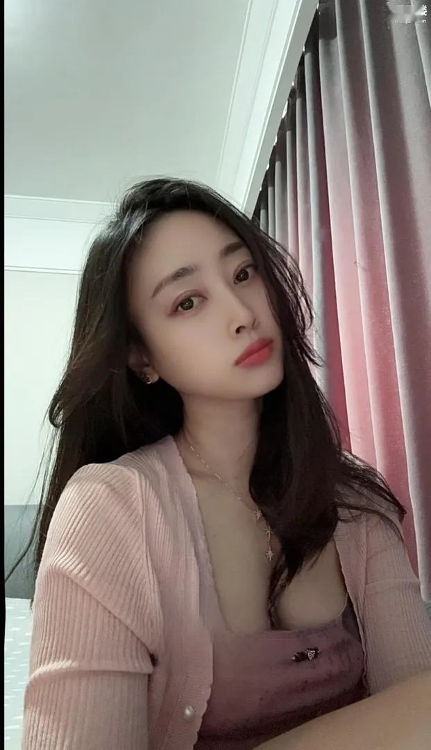性感颜值女友小小