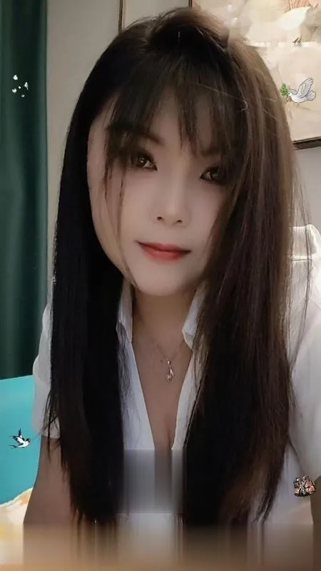 白嫩甜妹茜茜