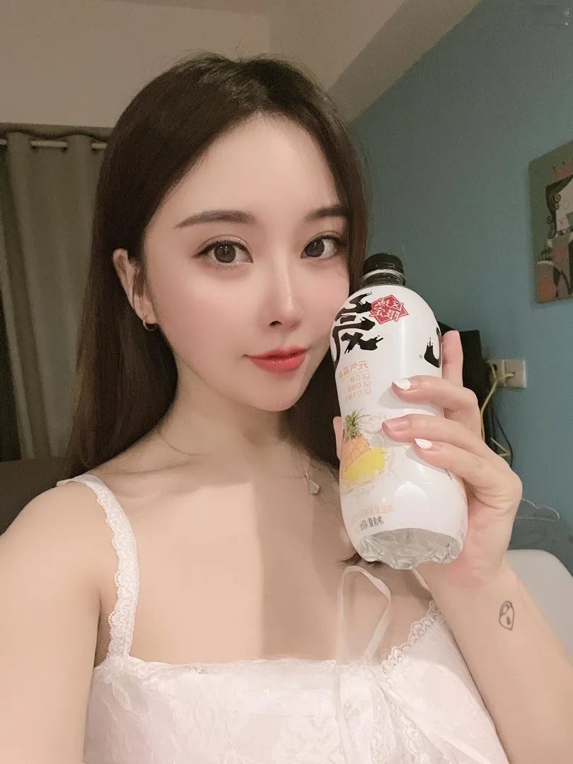 纯天然G胸御姐