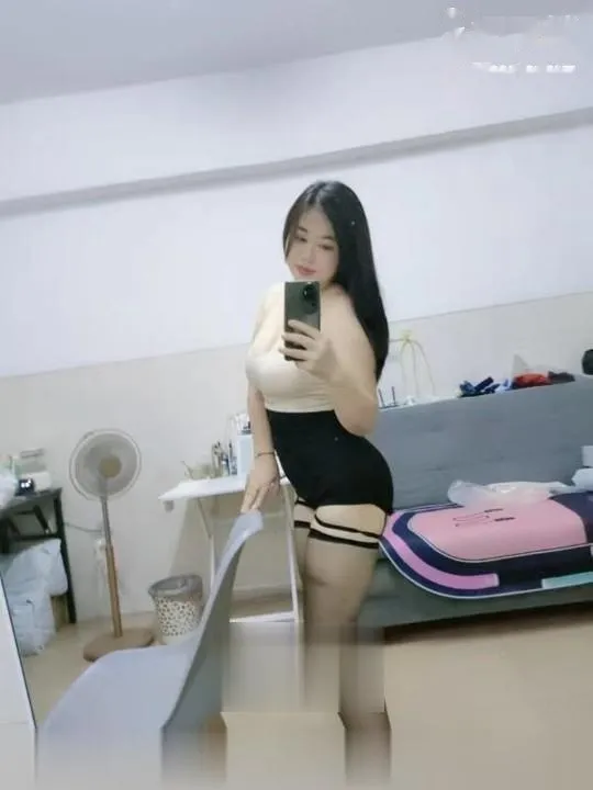 成都大奶美妞