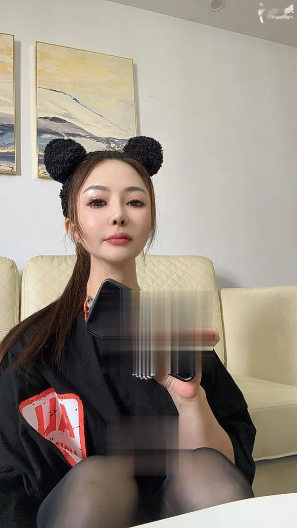 风韵犹存听话少妇