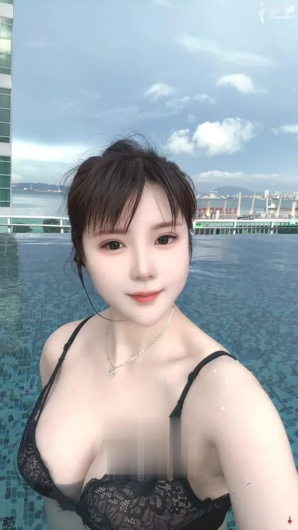 宝山大白奶御姐静静