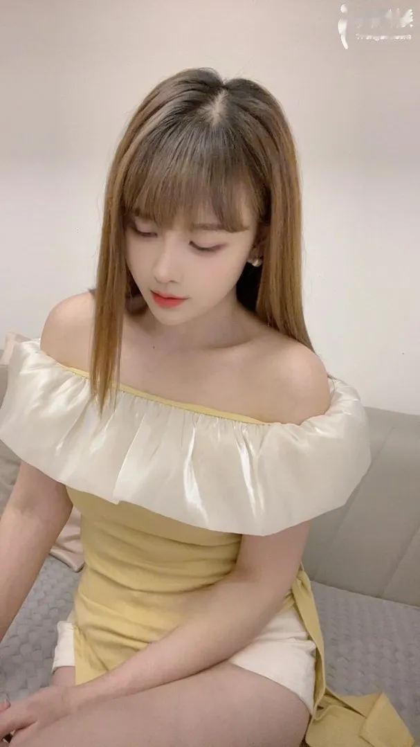 贴心服务诗诗