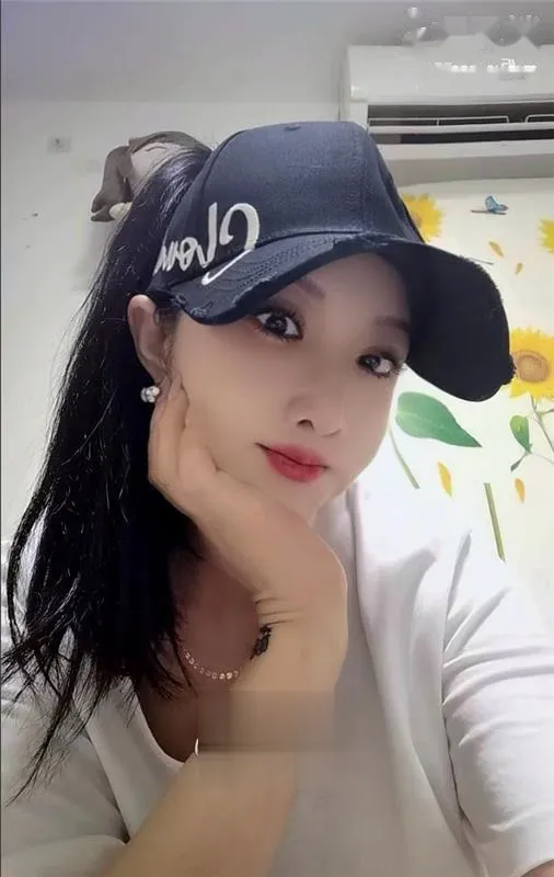 浦东骚货妹子性感带劲连射两发