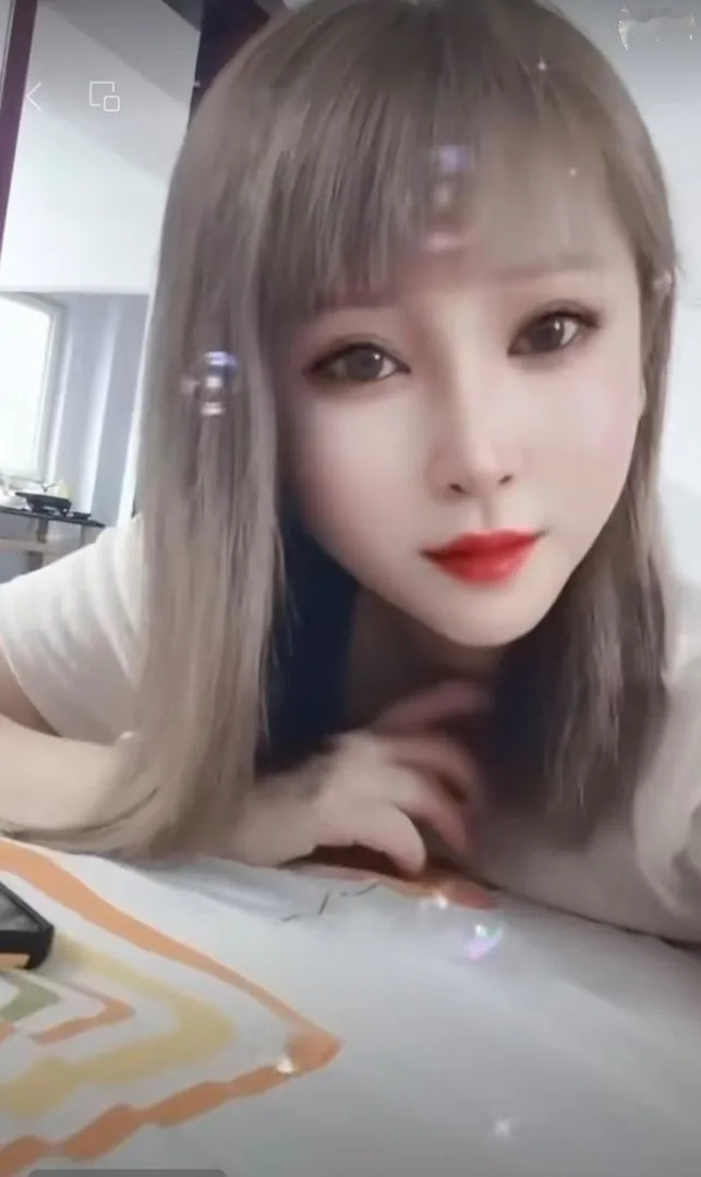 性价比服务系风骚小姐姐