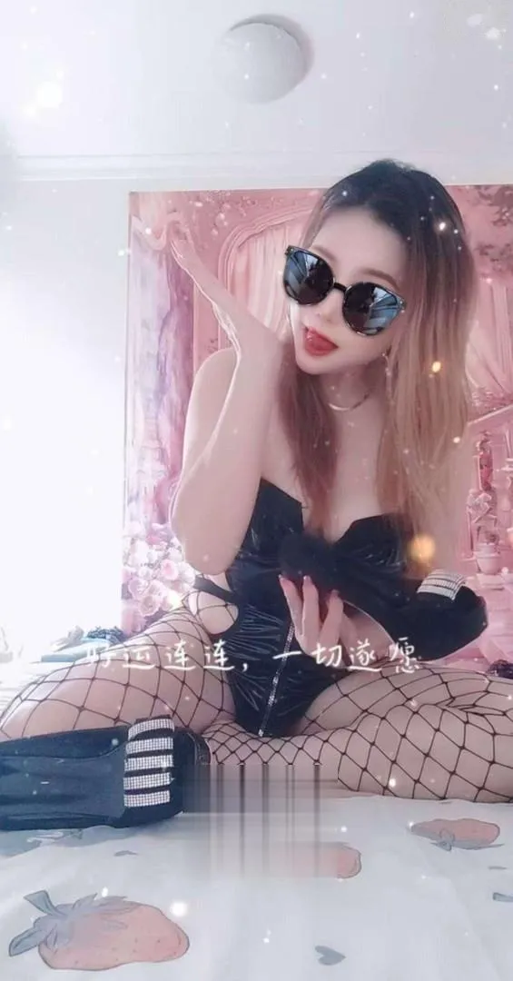 风骚美艳骚妇波波