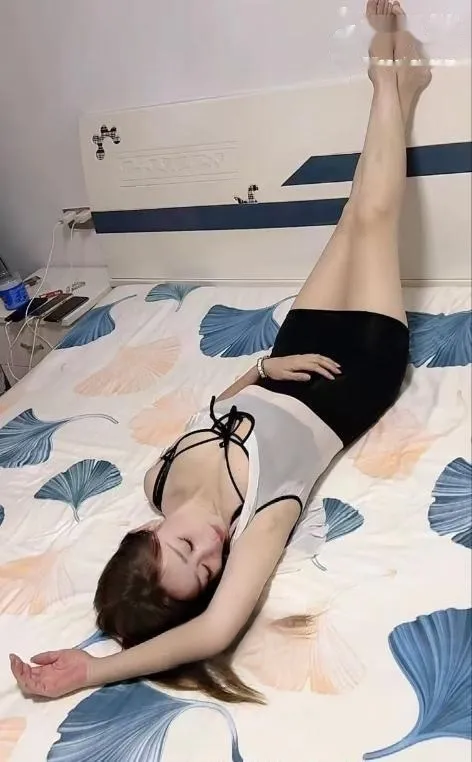 大波水蛇腰馨宝