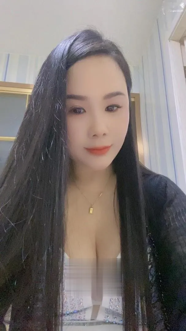 贝村御姐个人