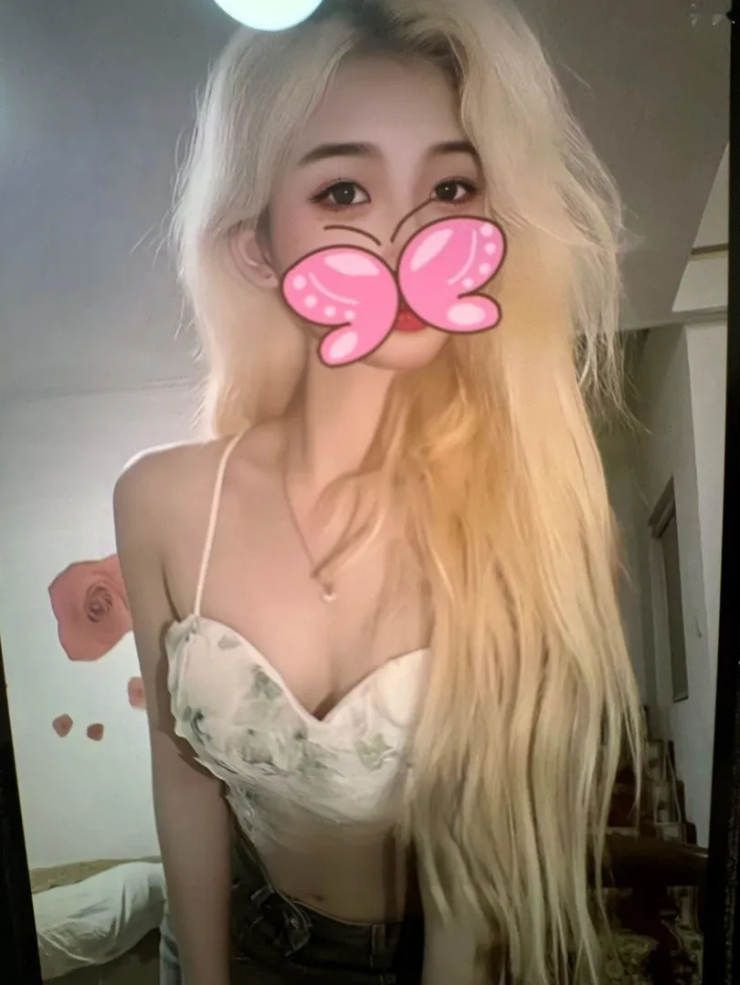 水嫩多汁的西西老师