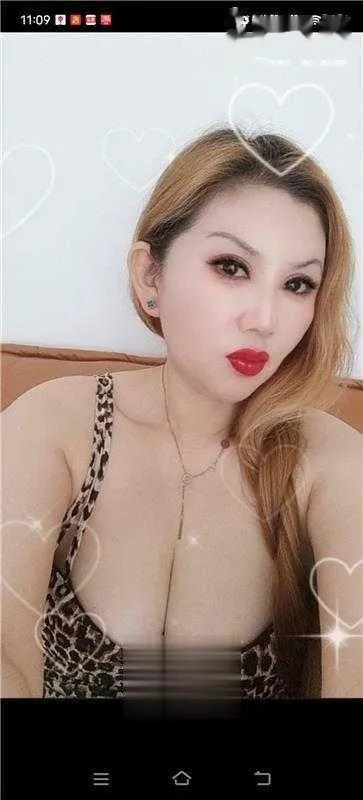 金发熟女
