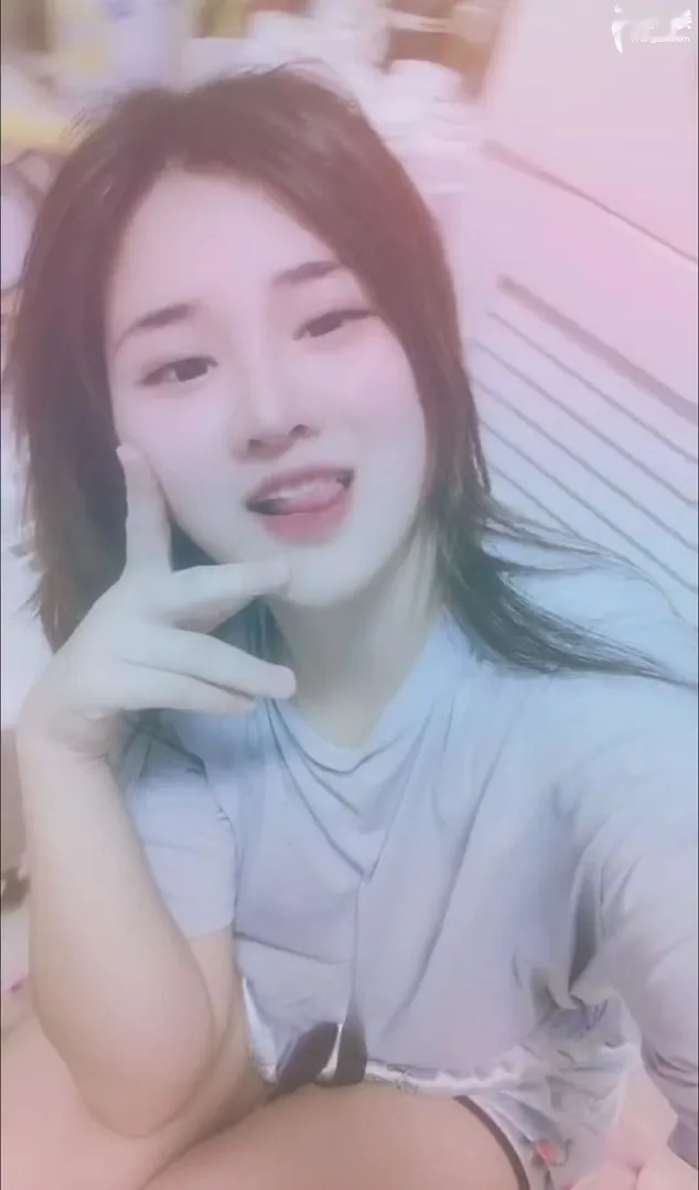 翘臀环保老师