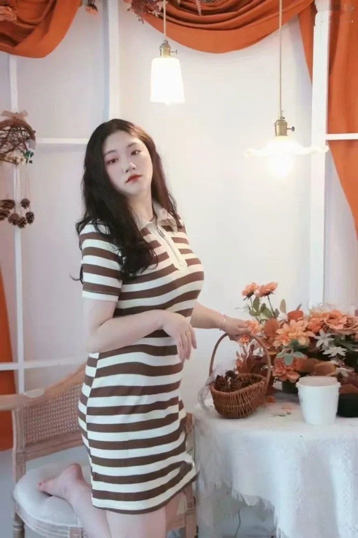 丰乳肥臀BBW