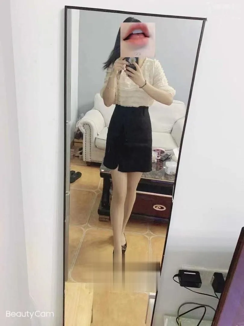 多水的小君