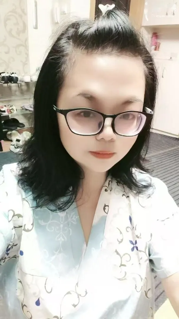 便宜泻火少妇