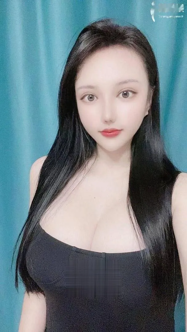 玄武温柔反差骚女