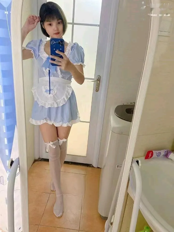 粉嫩多汁乖巧听话小可爱