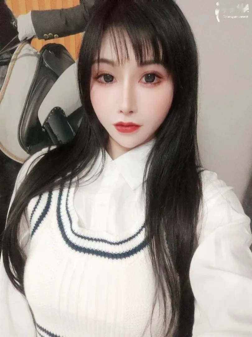 极品骚女肤白貌美敏感多汁