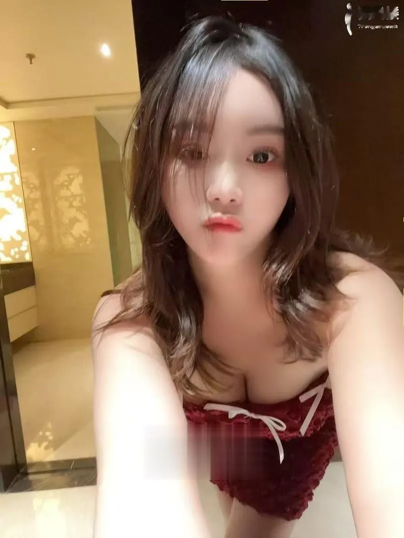 艹得翻白眼儿