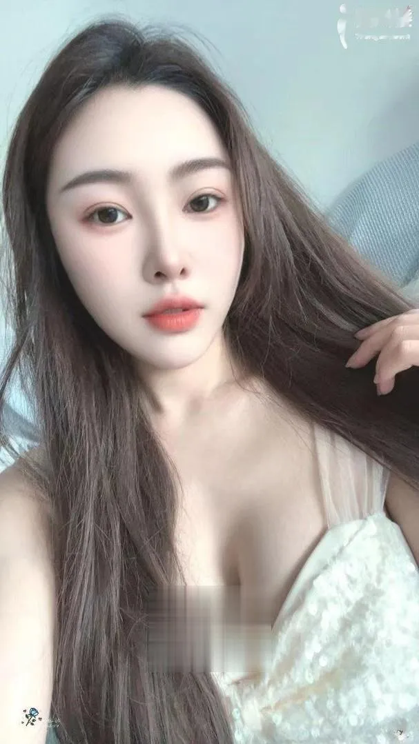 鹿城性感白嫰小仙女
