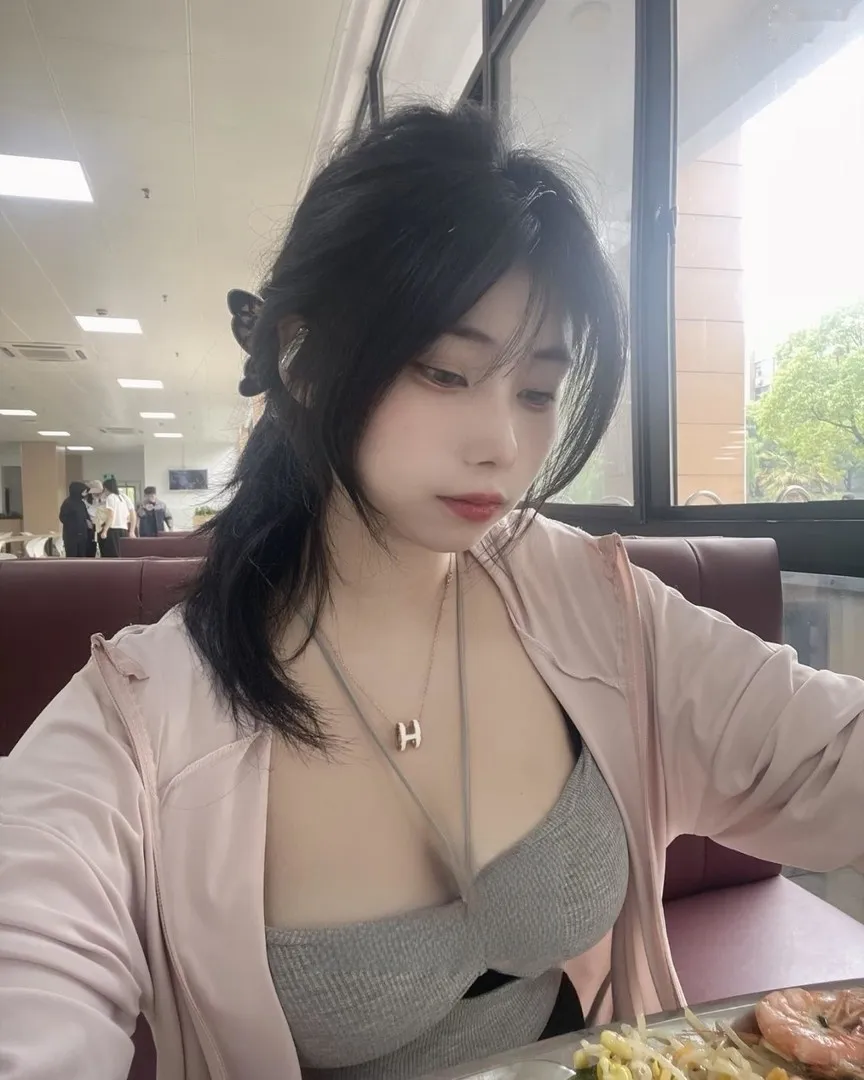 小妹水淋淋的