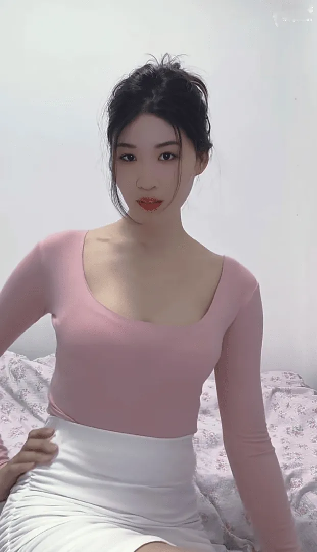 白嫩妩媚水润闷骚型