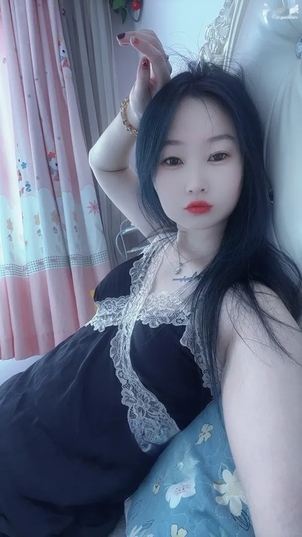 润味妹妹兼职骚气十足