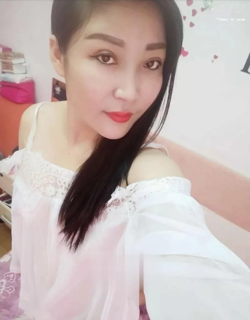 小骚货毒龙特别爽