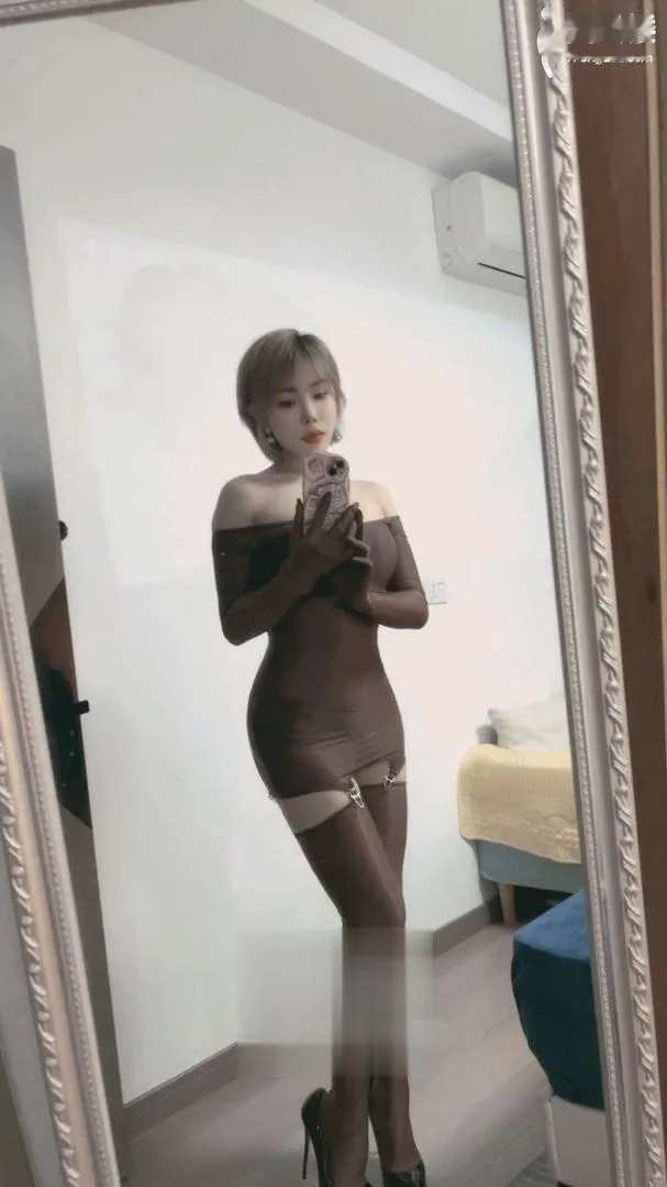 妩媚风骚欲女