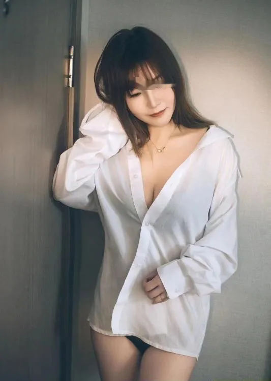 六合妍妍