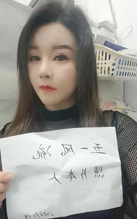 大奶少妇泡泡