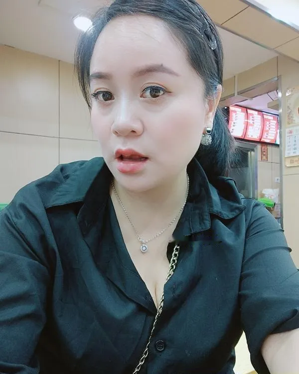 长沙岳麓区大胸倩倩