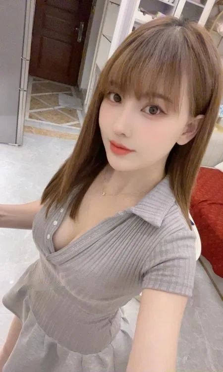 胸大颜值老师