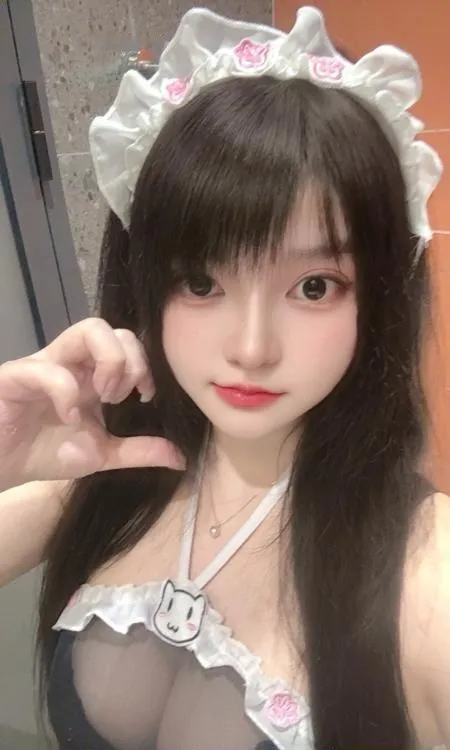 龙岗大胸妹闹闹