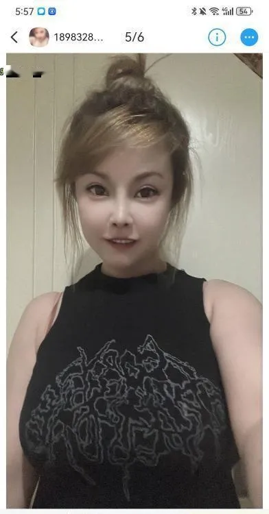 重庆大胸妹子