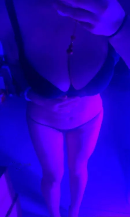 天河巨乳小雪BBW