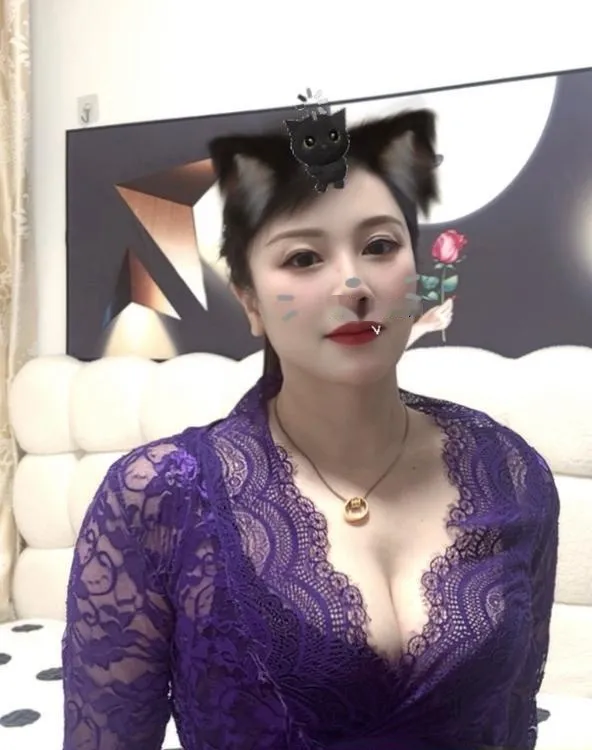 瑶海少妇爱雪