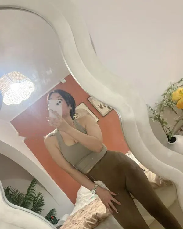 福田岗厦妮妮