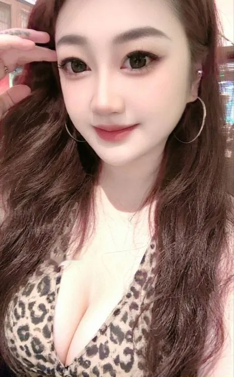 思明E奶杉杉老师